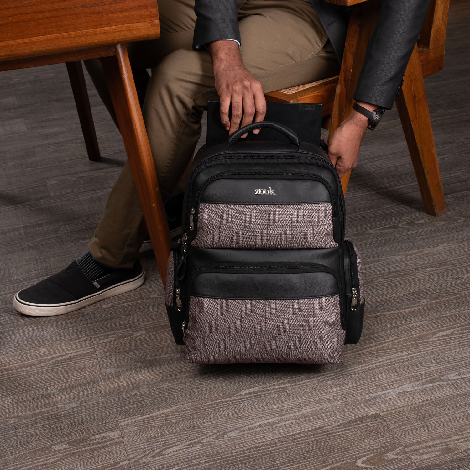 Travancore Texture Consultant Backpack