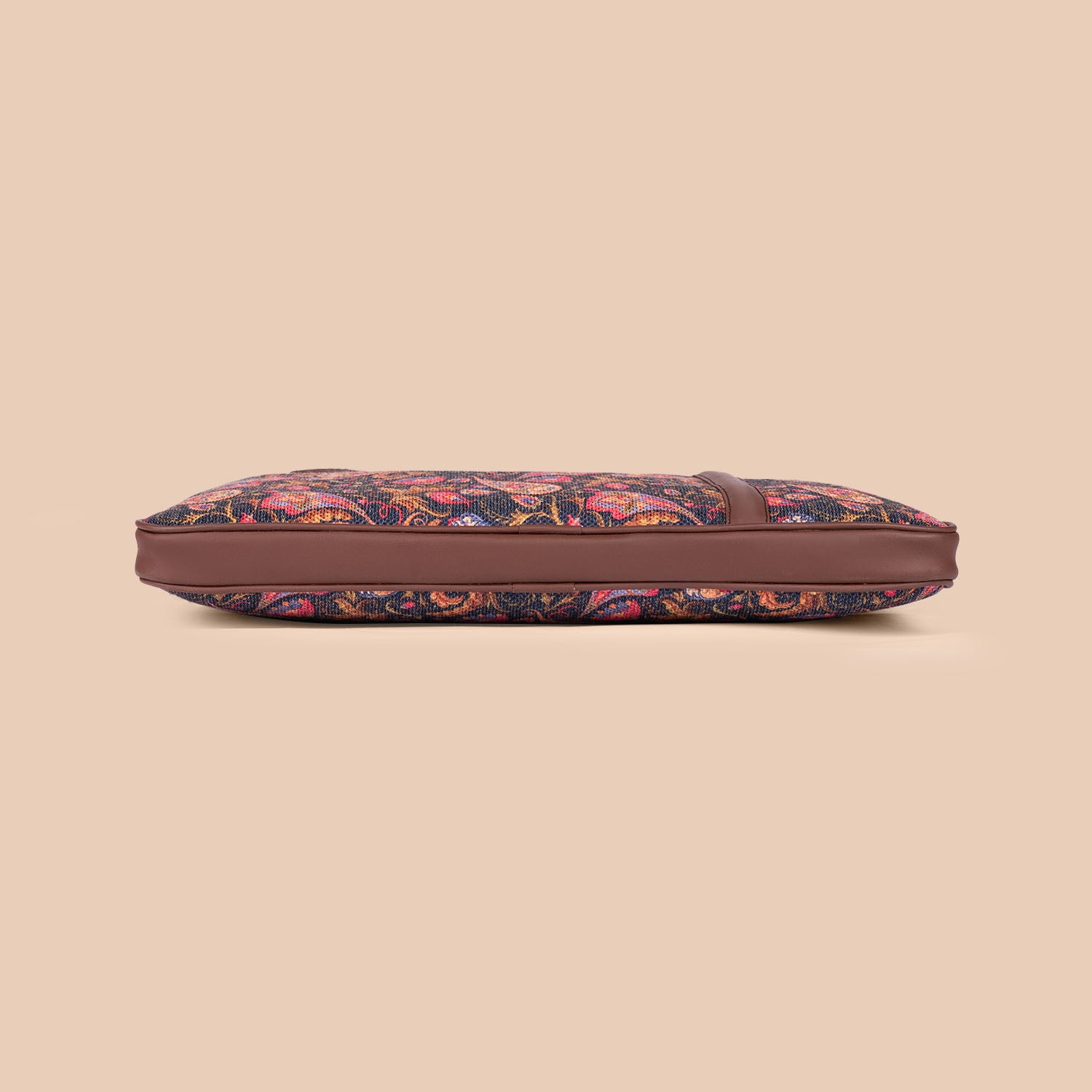 Paisley Print Sleek Laptop Sleeve