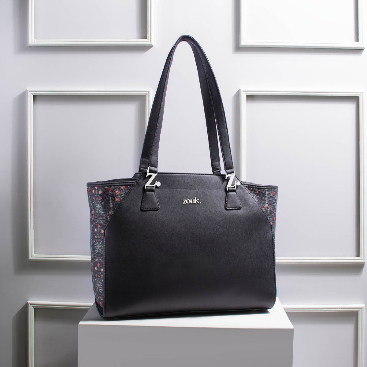 Taj Guldasta Classic Business Bag