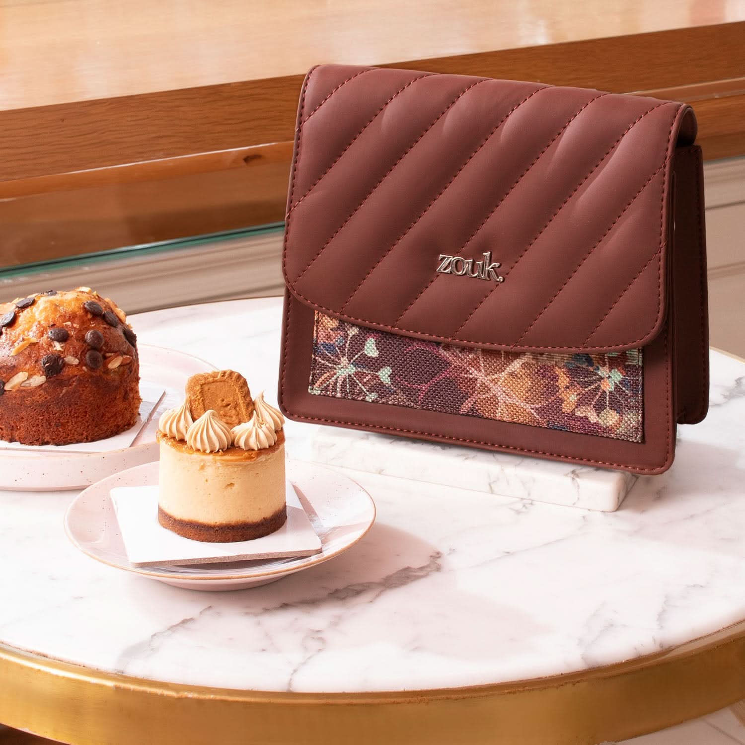 ZIP-FloLov Beyond Basic Sling Bag