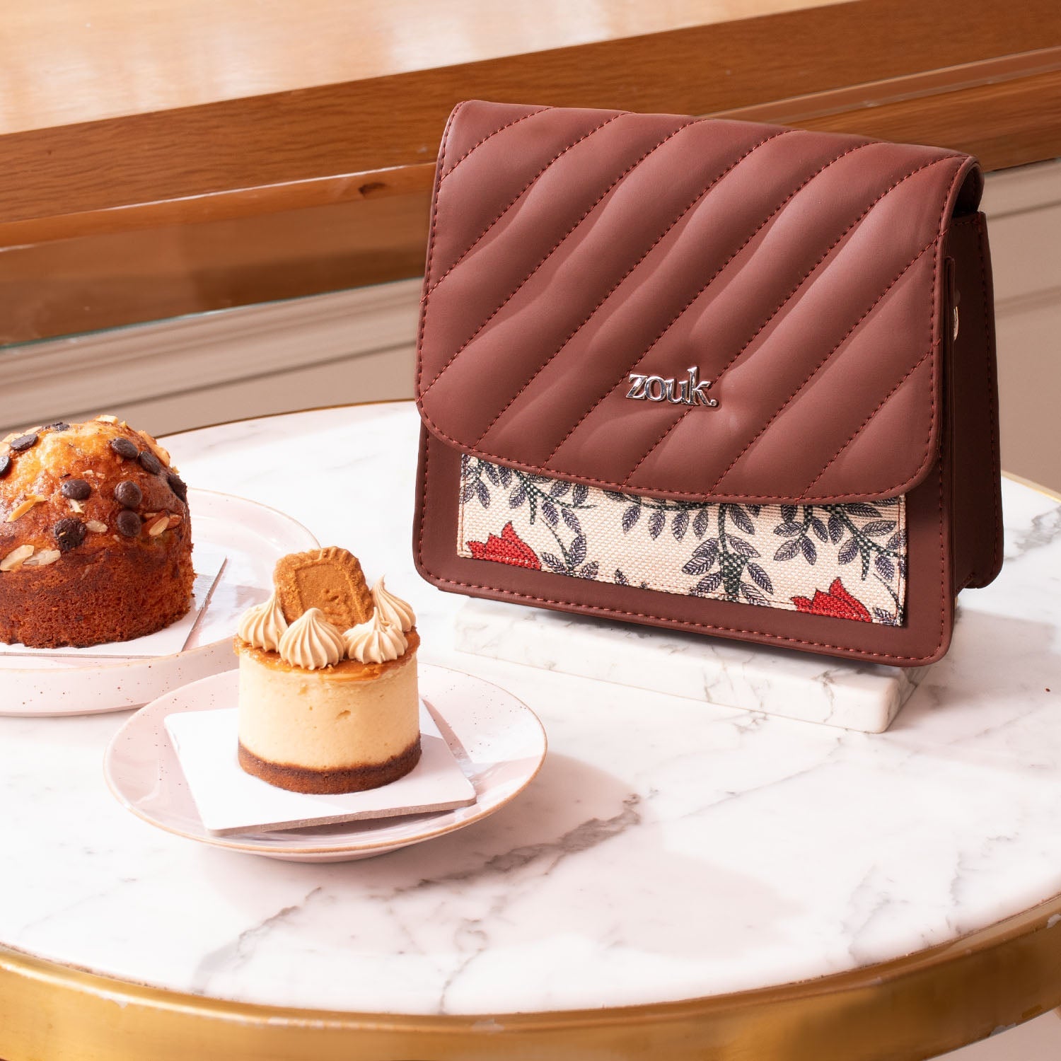 ZIP-Nawabi Couture Beyond Basic Sling Bag