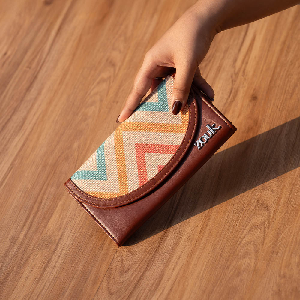 WavBeach Kyra Flap Wallet