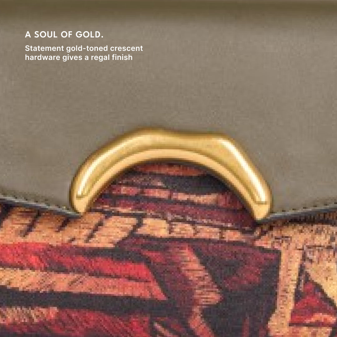 Midas Zareen Clutch
