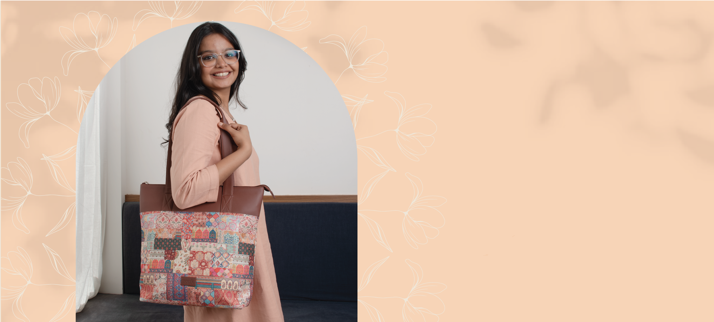 Online Fashion Lifestyle Store for Bags Wallets Footwear Zouk