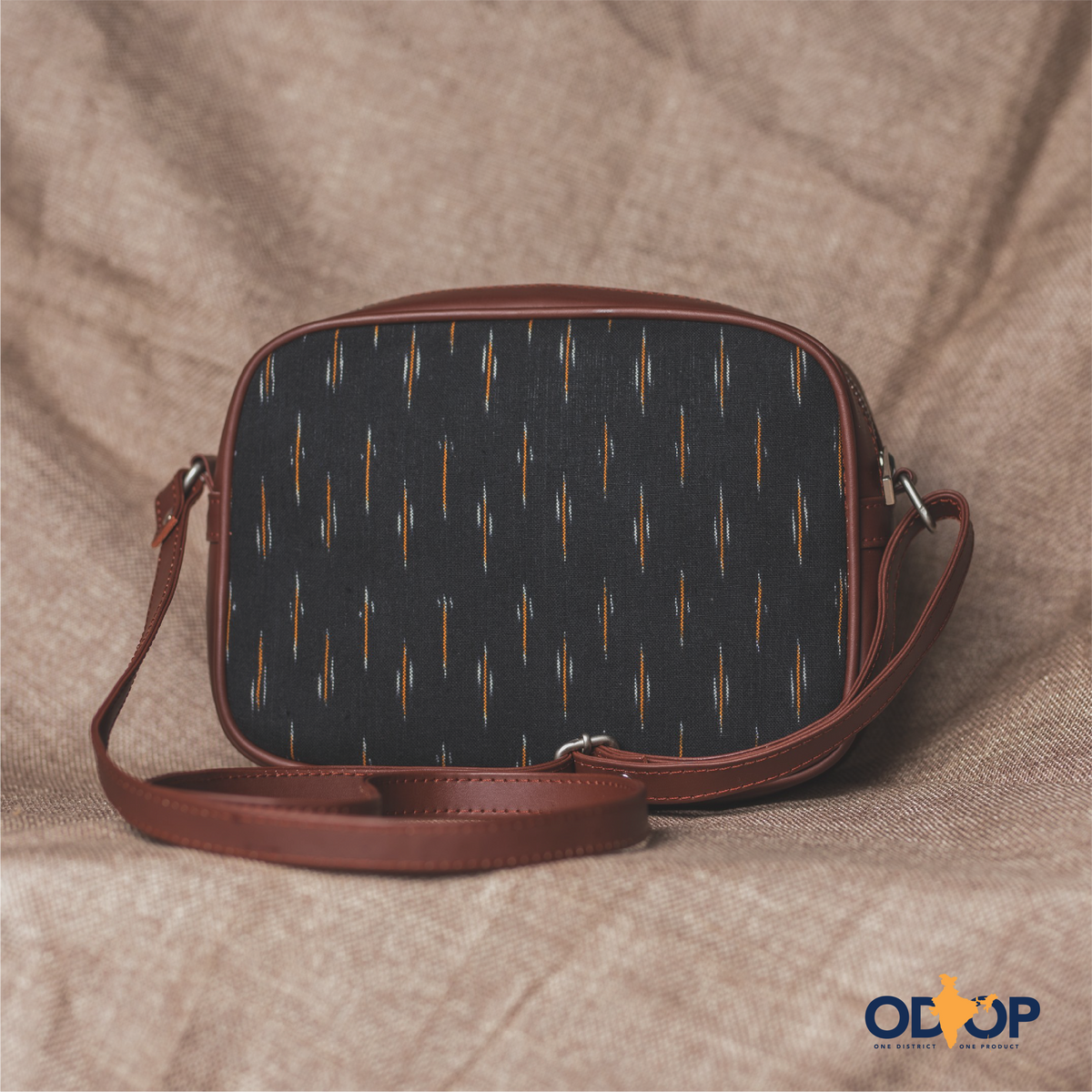 Ikat GreRe Sling Bag