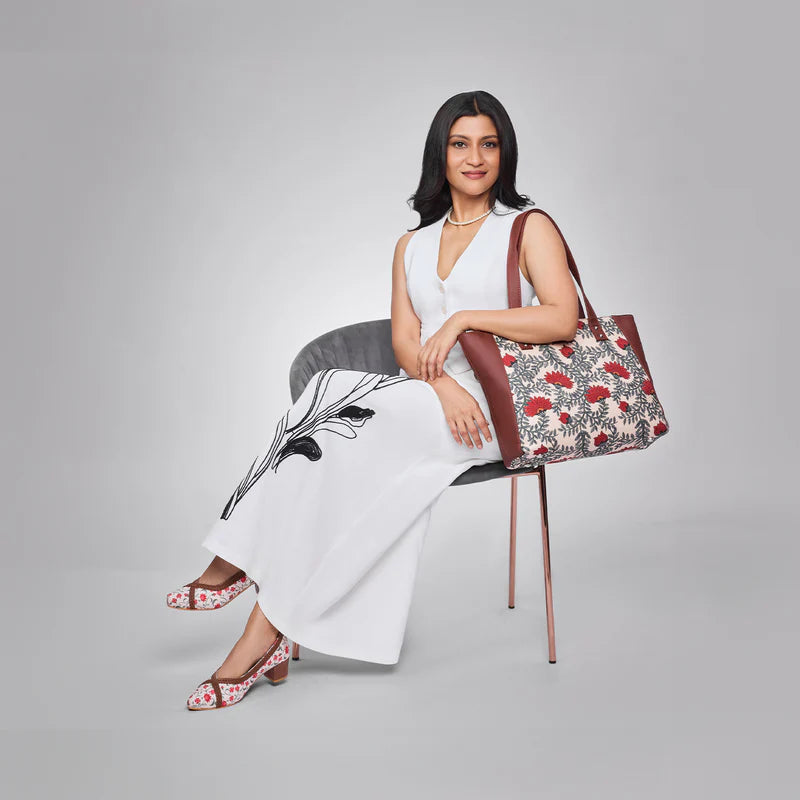 Handbags for Women Buy Best Ladies Handbags Online Zouk Page 2