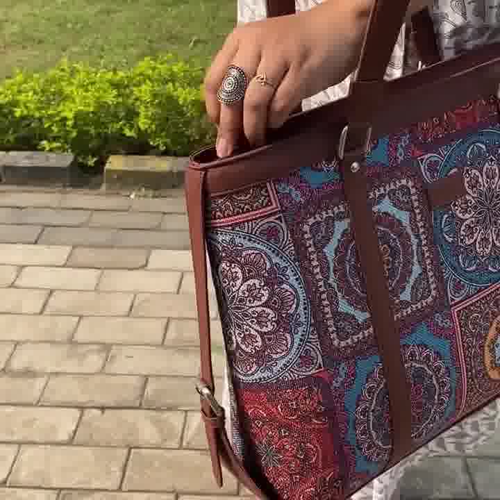 Buy First Copy DIOR Ladies Bags Online in India : TheLuxuryTag