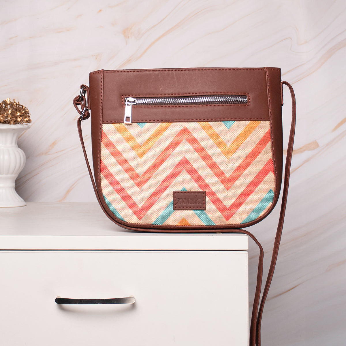 WavBeach U-Shaped Sling Bag