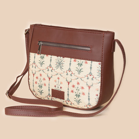 Buy Sling Bags for Women from Metro Shoes