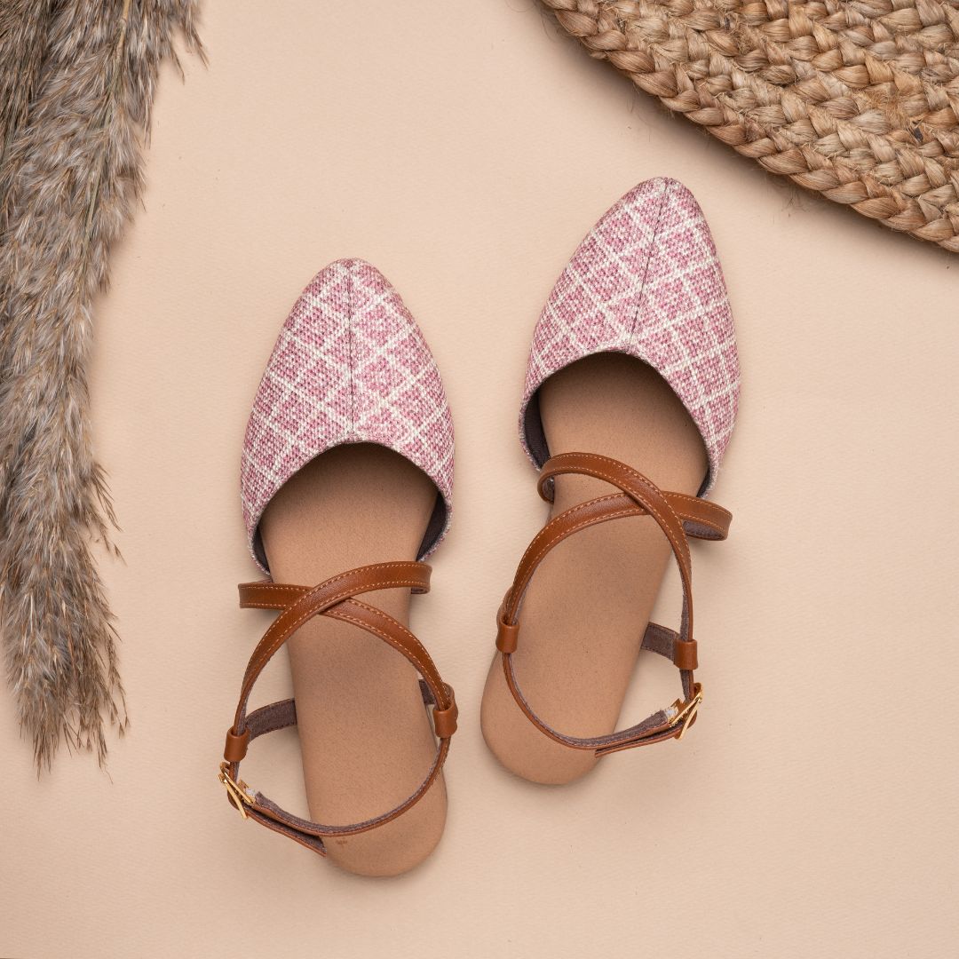 Buy White Heeled Sandals for Women by Sneak-a-Peek Online | Ajio.com