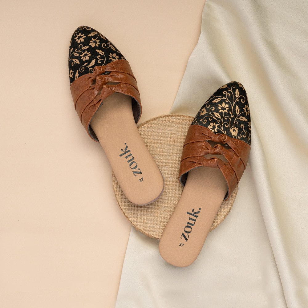 Srinagar Garden Knotted Mule styled with FloLov Chain Wallet