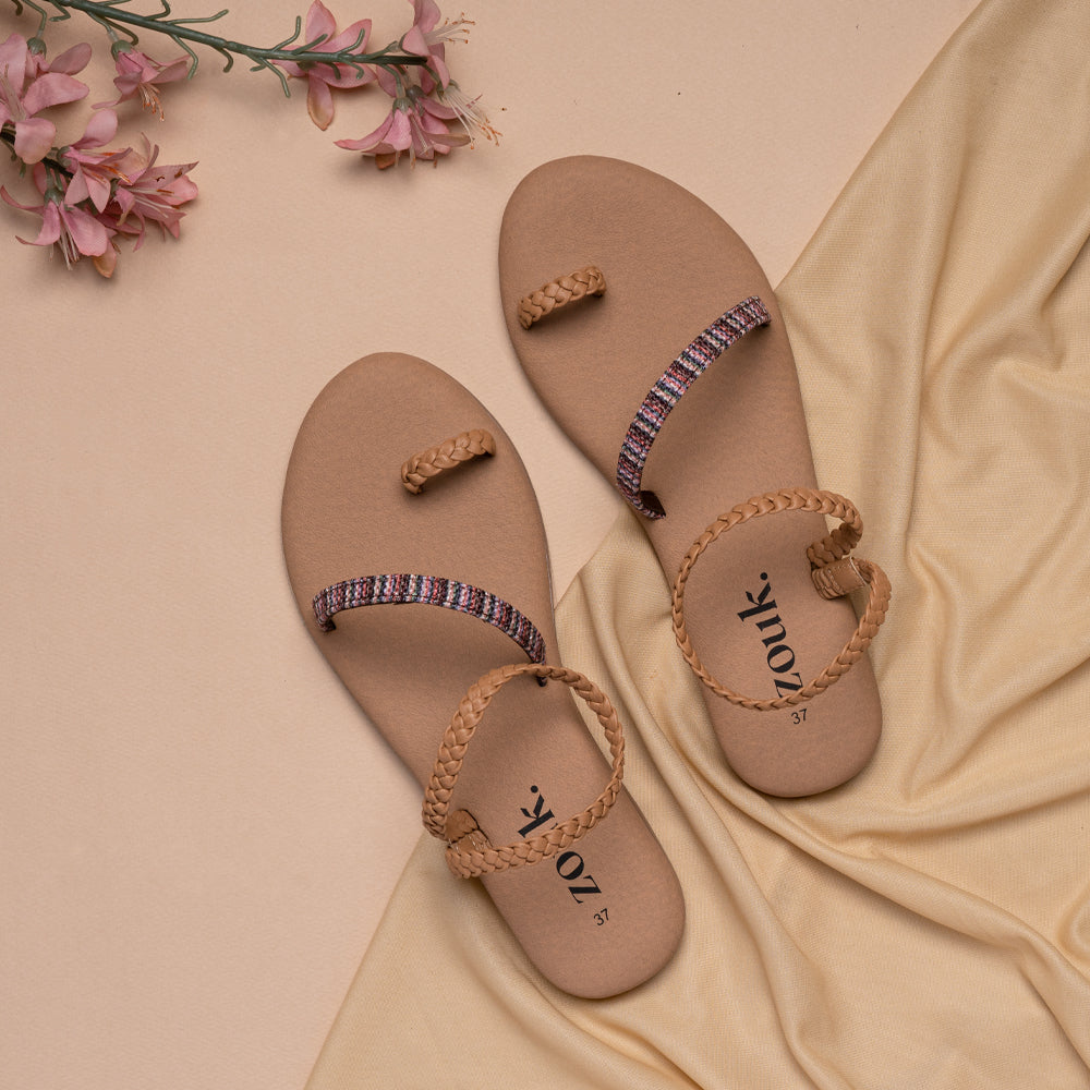 Flat chappals for ladies best sale with price