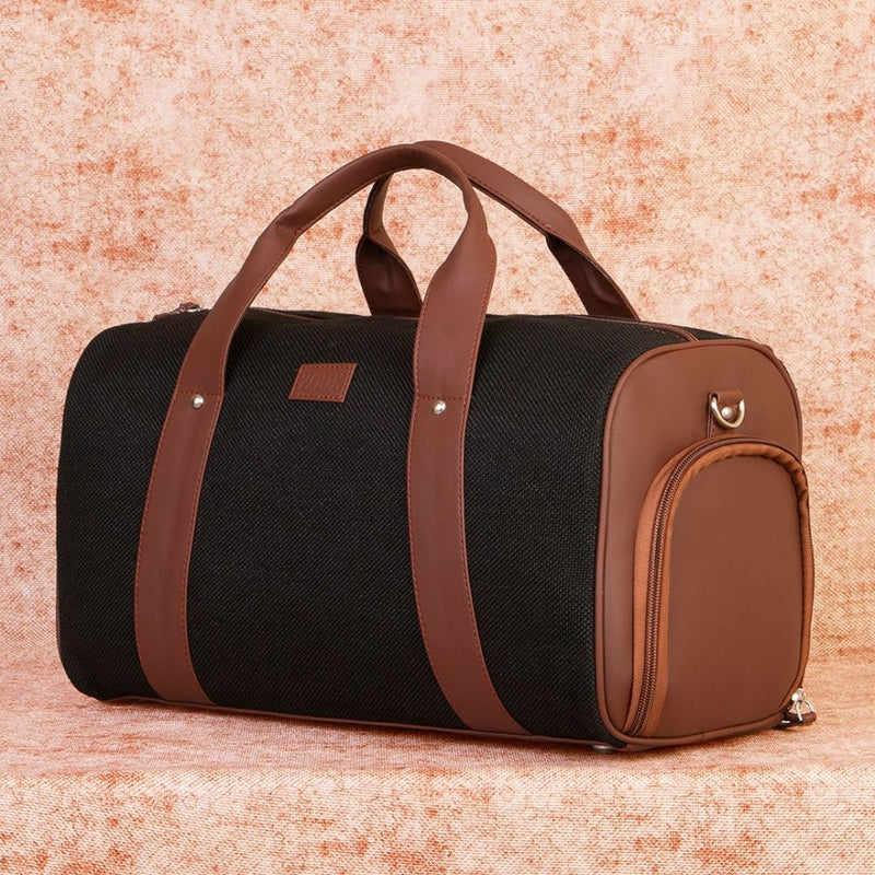 Jet Black Medium Duffel Bag Zouk