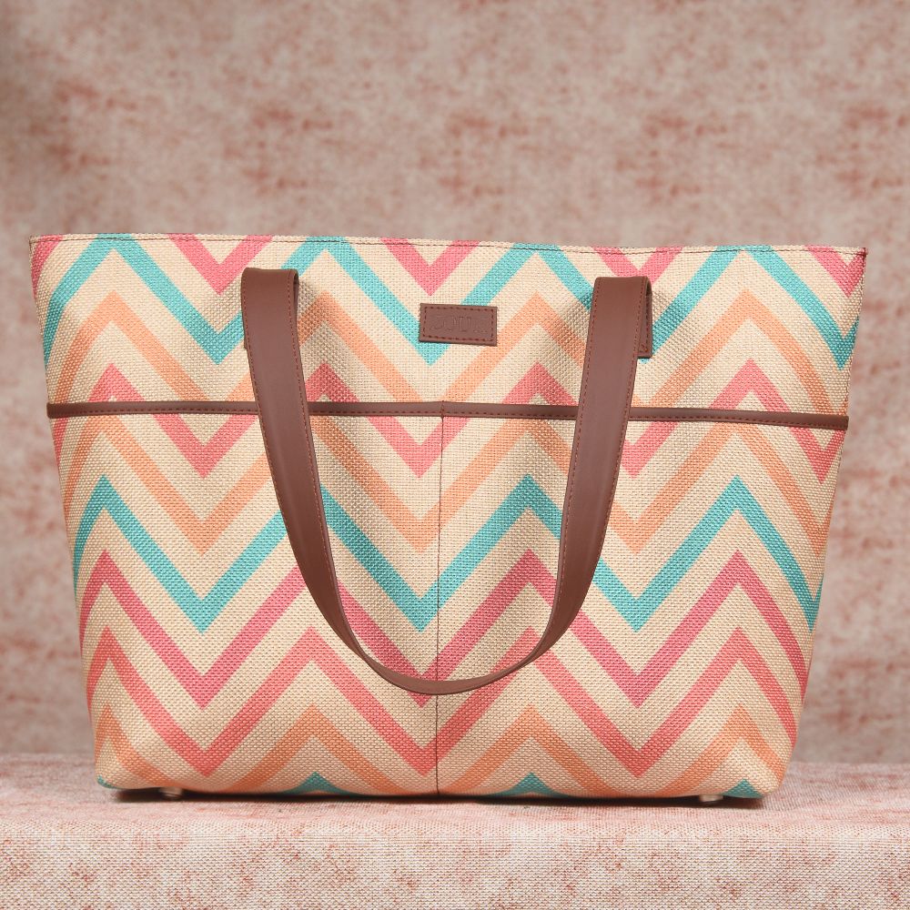WavBeach Tote Bag