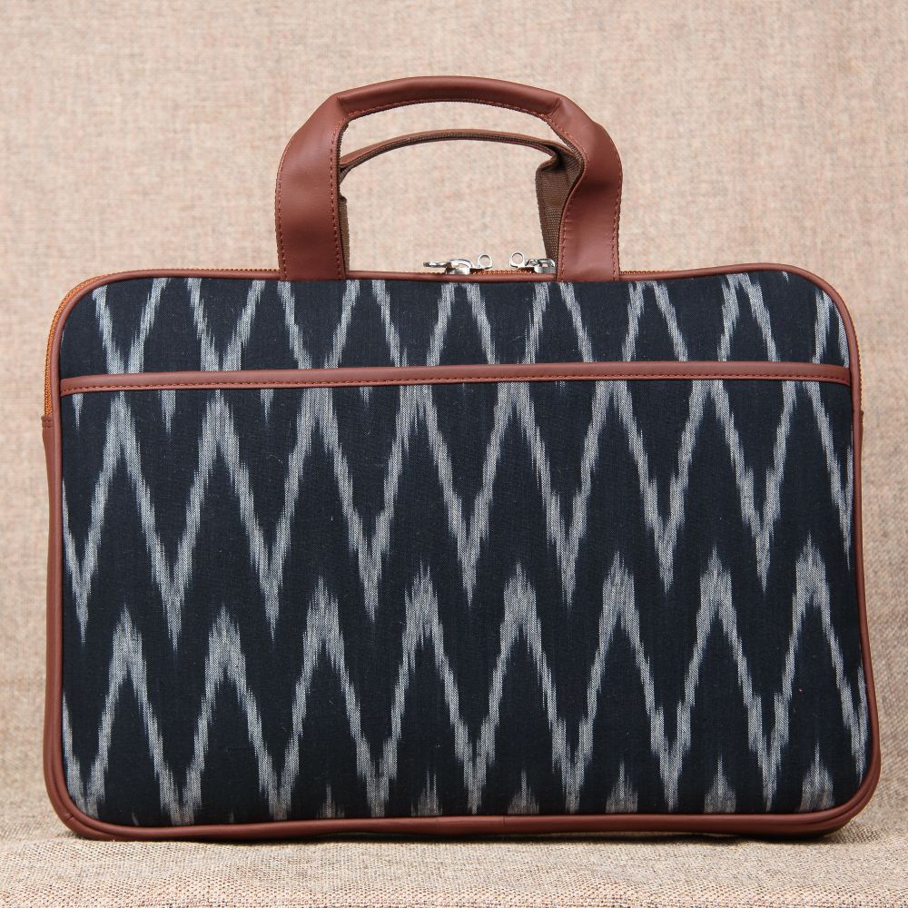 Ikat discount laptop sleeve