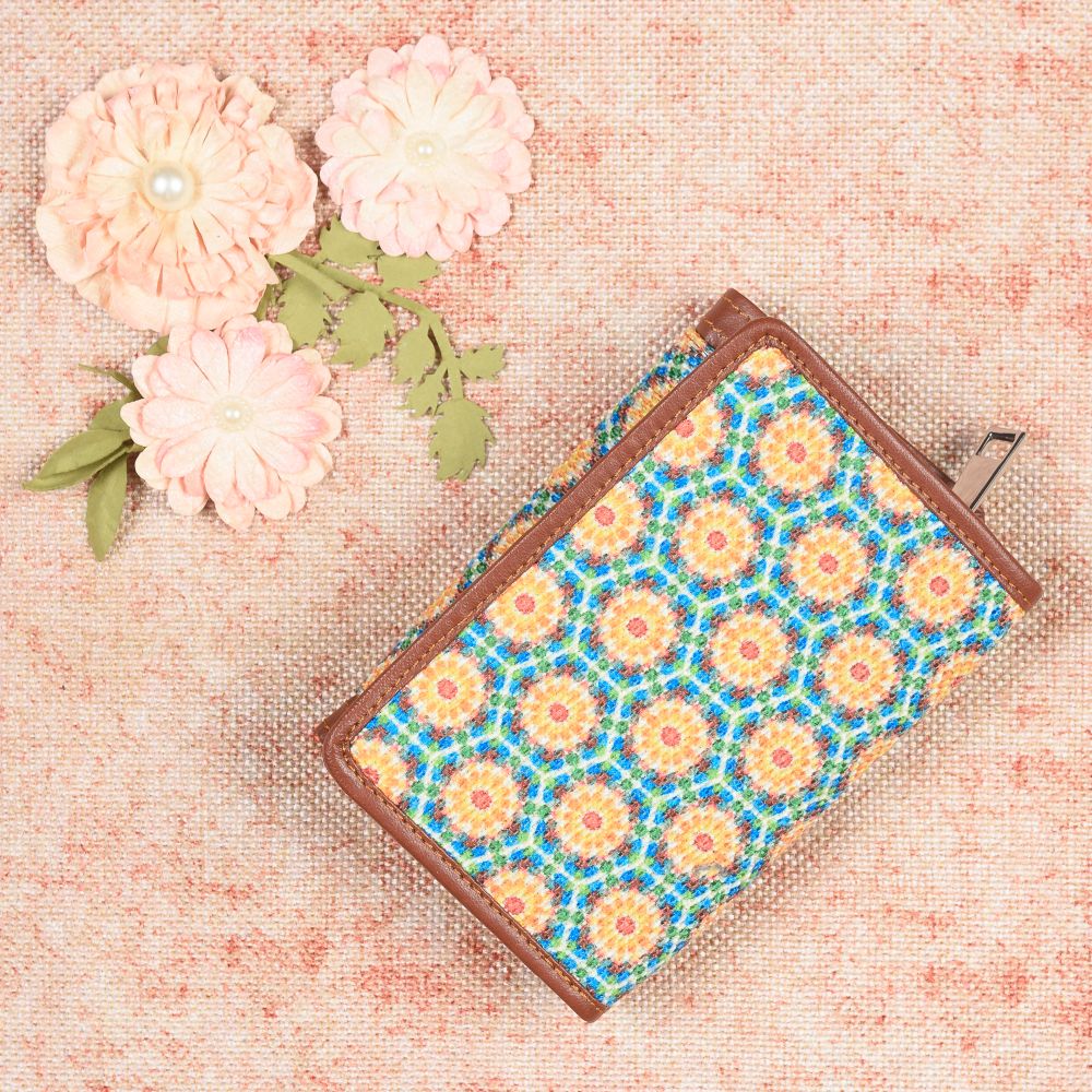 Honeycomb Summer Three Fold Wallet