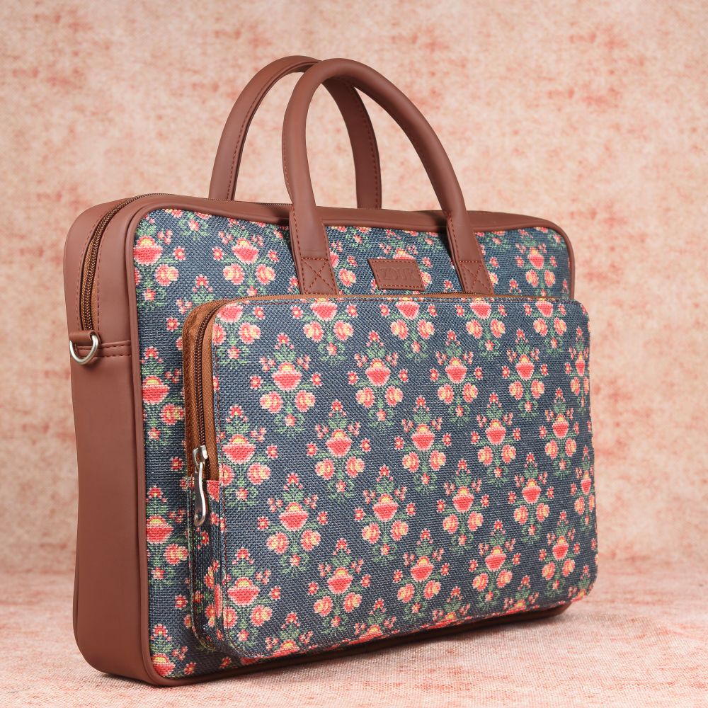 Kutch Gamthi Laptop Bag