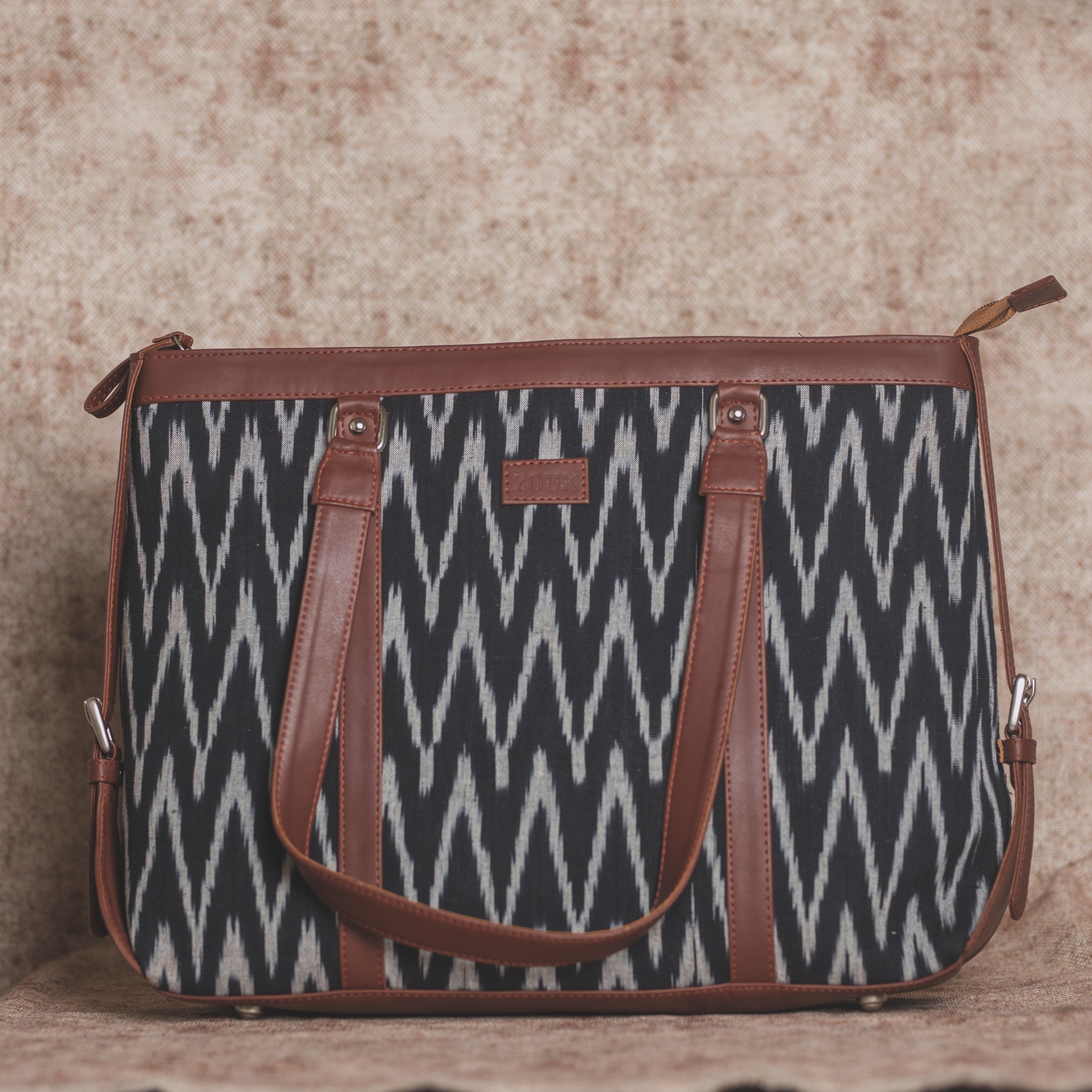 Ikat Wave and Seashell Motif - Office Bag & Chain Wallet Combo