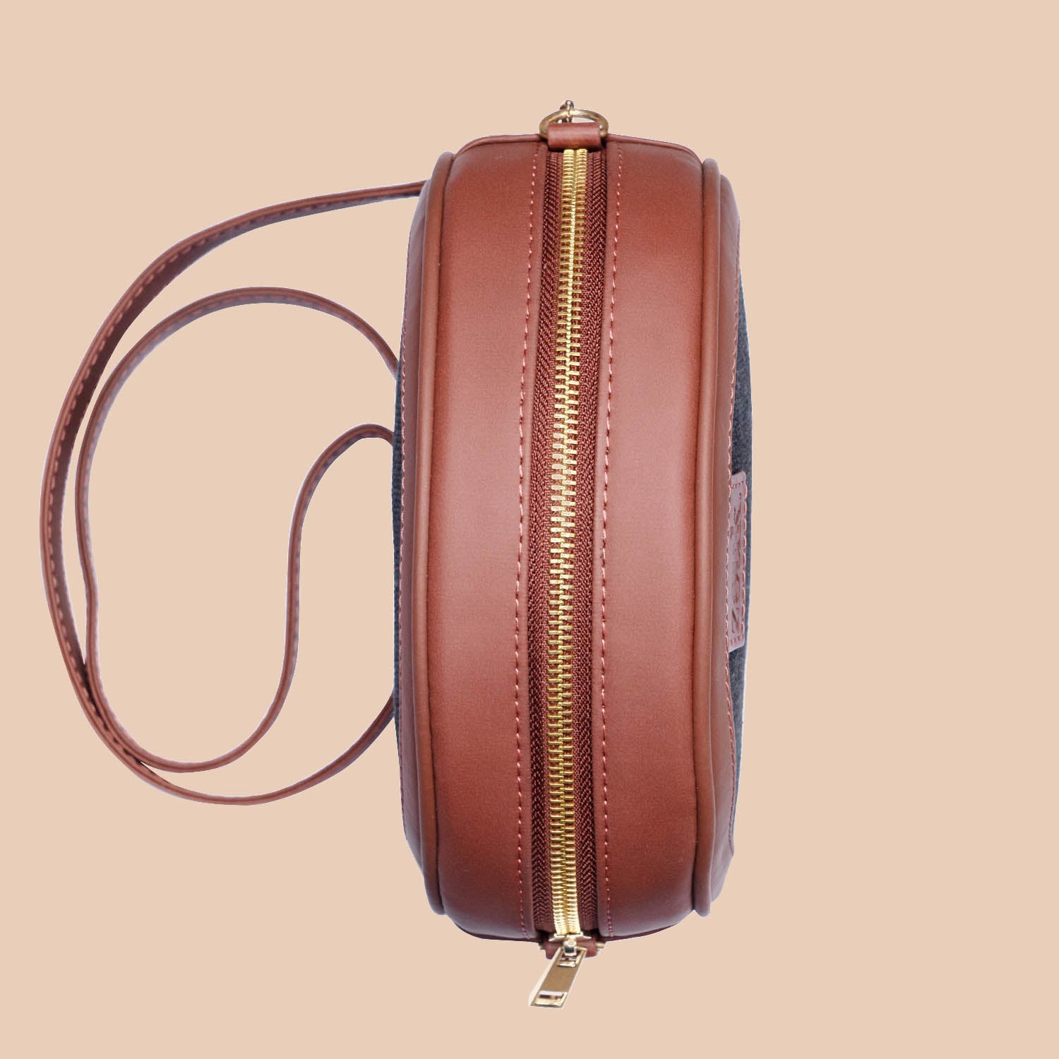 Kolkata Nouveau Round Sling Bag