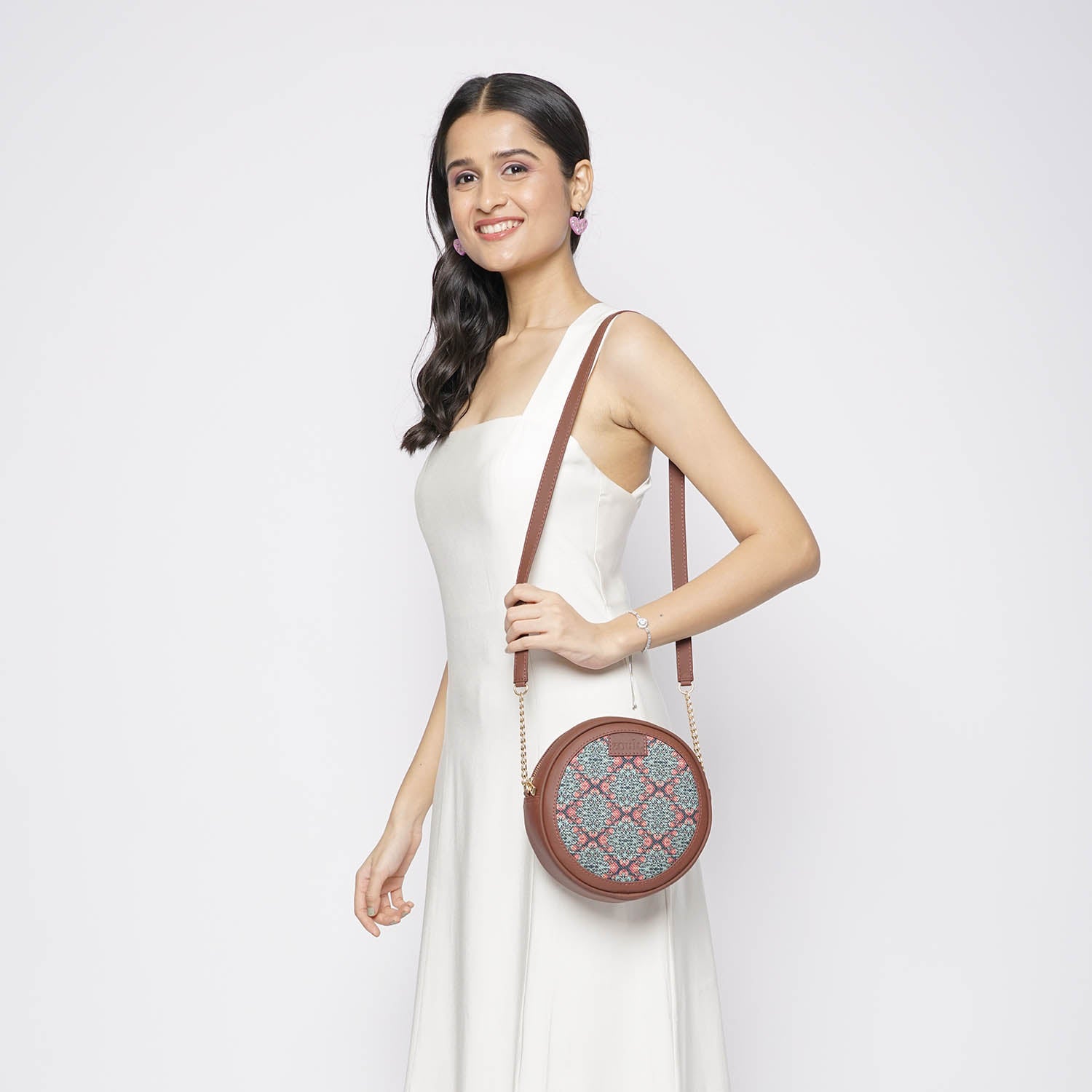 Buy Bagsy Malone Round Shape Stylish Flap Adjustable Sling bag for Women  Online at Best Prices in India - JioMart.