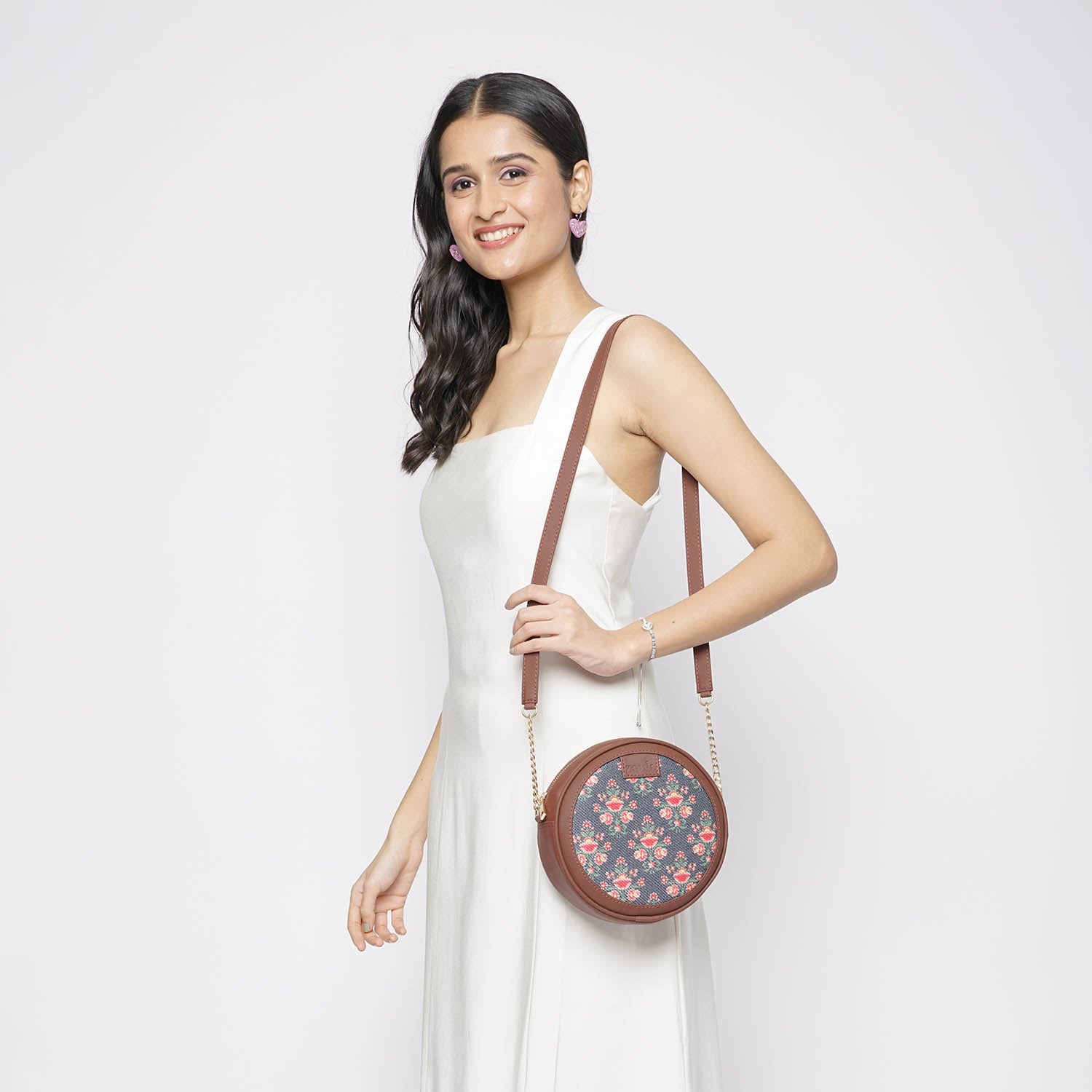 Ladies Round Bag, For Office at Rs 419/bag in Jaipur | ID: 22453952130